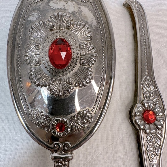 Vintage Elegant Silversmith Hairbrush And Comb Holder Vanity Set With Red Gem - Picture 5 of 5